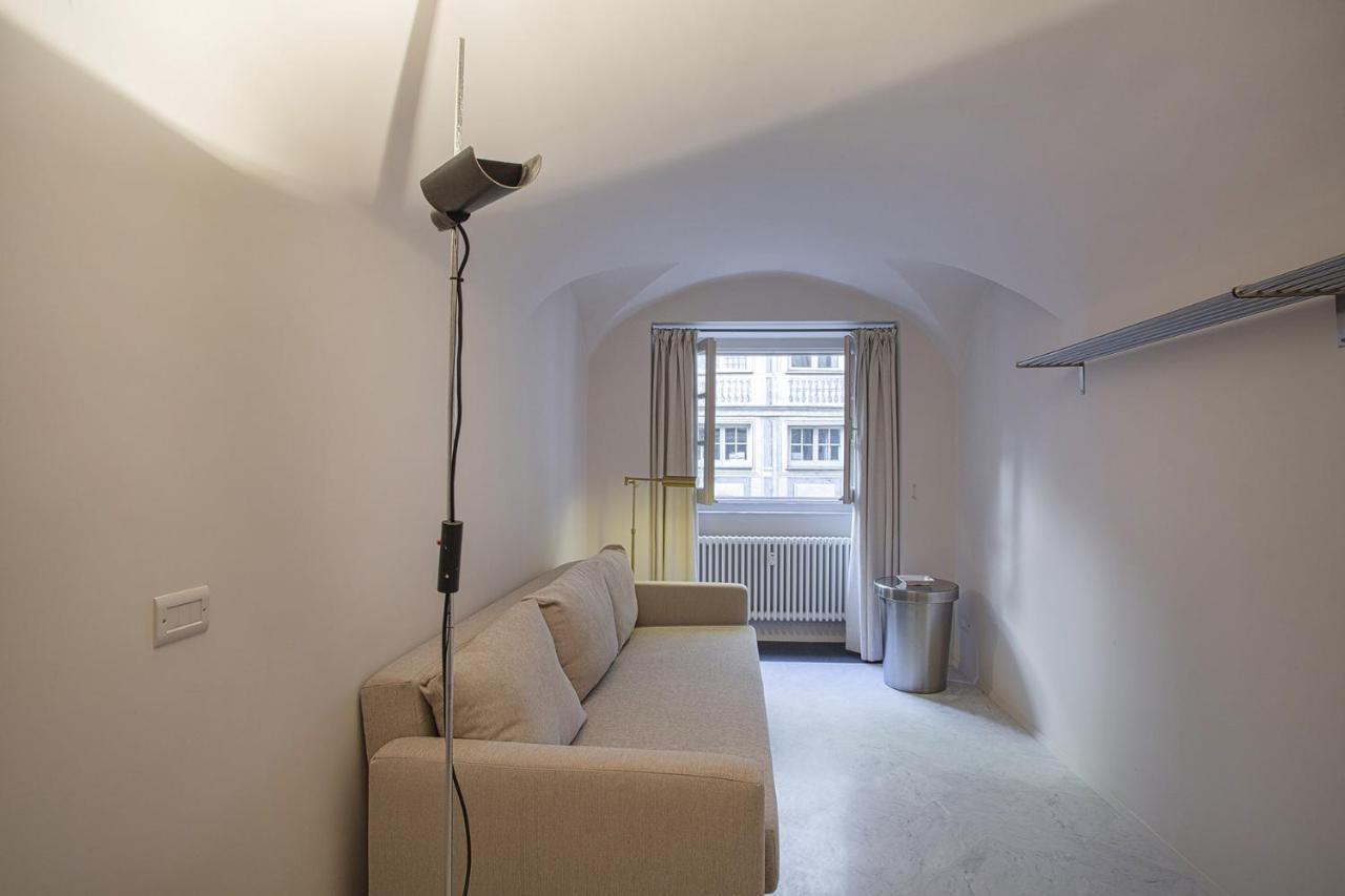 Garibaldi Glamorous Apartment By Wonderful Italy Janov Exteriér fotografie